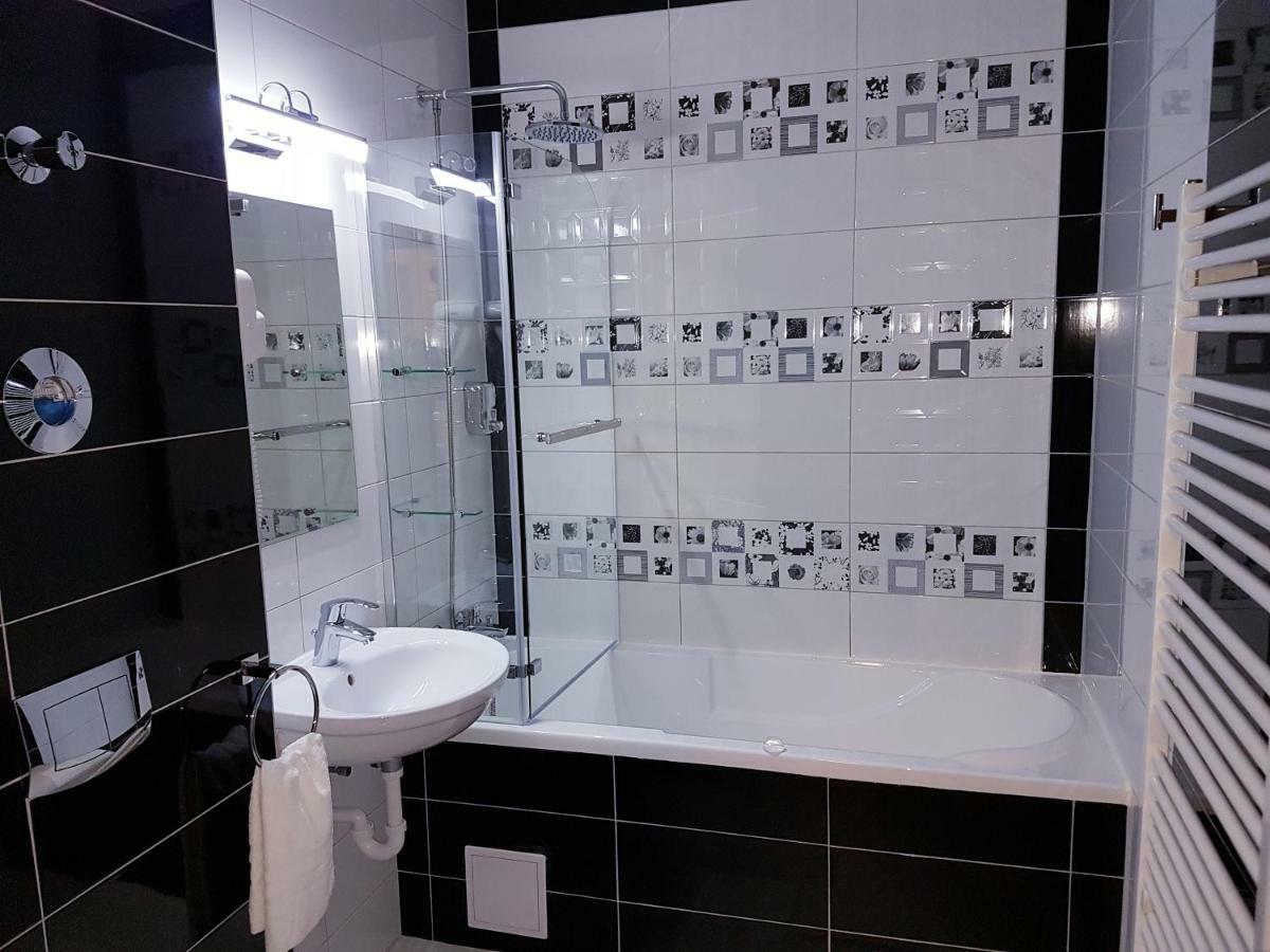 Dream Apartment Brasov - West 外观 照片